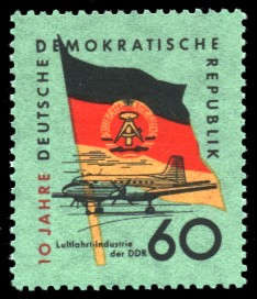 60 Pf Briefmarke: 10 Jahre DDR