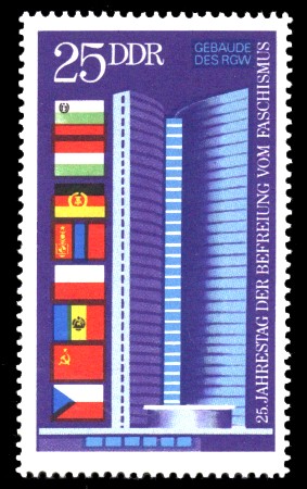 25 Pf Briefmarke: 25 Jahre Befreiung vom Faschismus