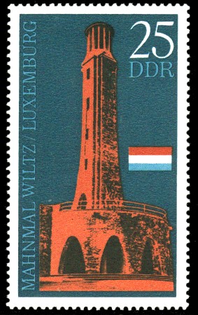 25 Pf Briefmarke: Internationales Mahnmal Wiltz / Luxemburg