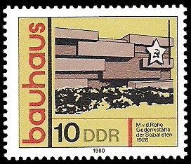 10 Pf Briefmarke: bauhaus, Gedenkstätte der Sozialisten