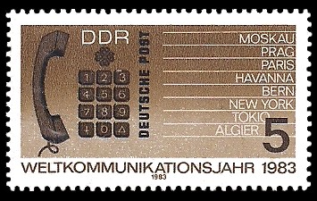 5 Pf Briefmarke: Weltkommunikationsjahr, Telefonhörer und Tastwahlblock